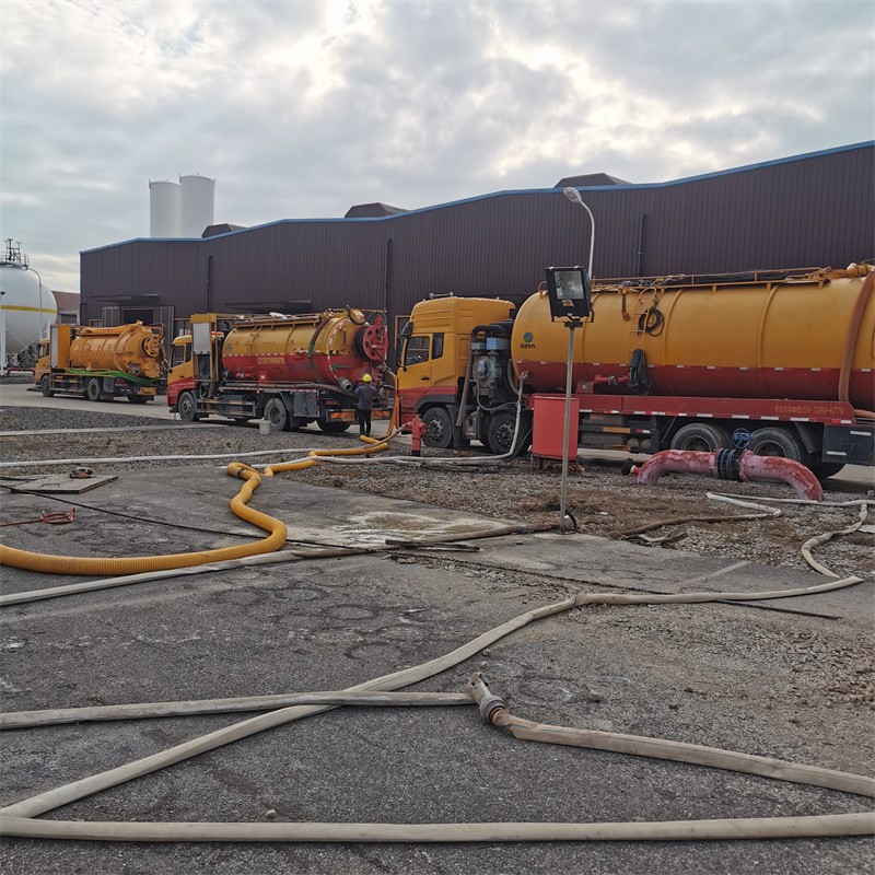 西吉污水池清理