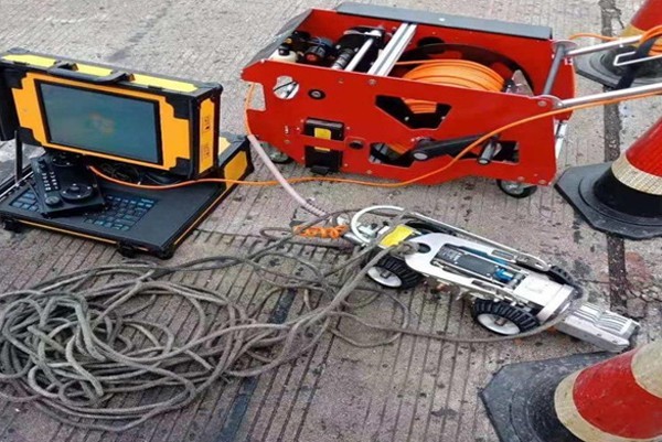 西吉CCTV管道检测机器人